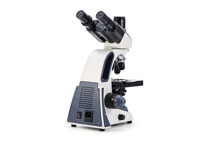 Microscópio avançado